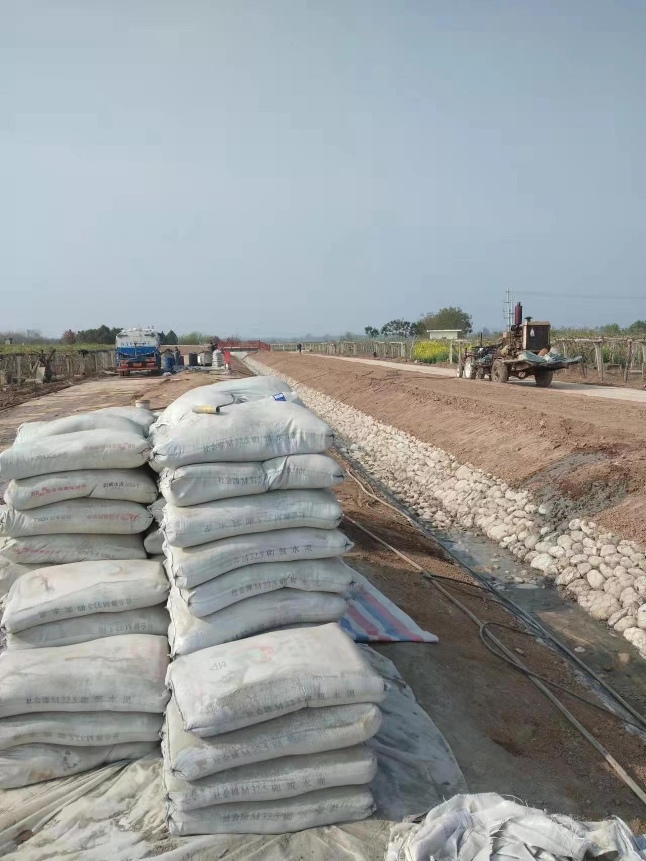 杜尔伯特小导管注浆